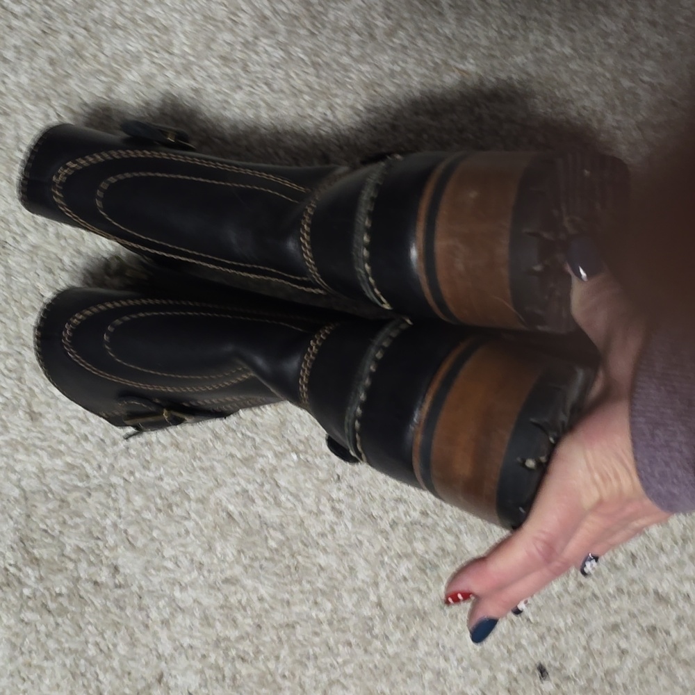 Women's boots - Picture 9 of 9